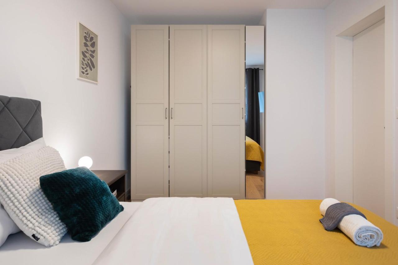 Design 2Bdr Apartment With Balcony- Free Parking Zágráb Kültér fotó