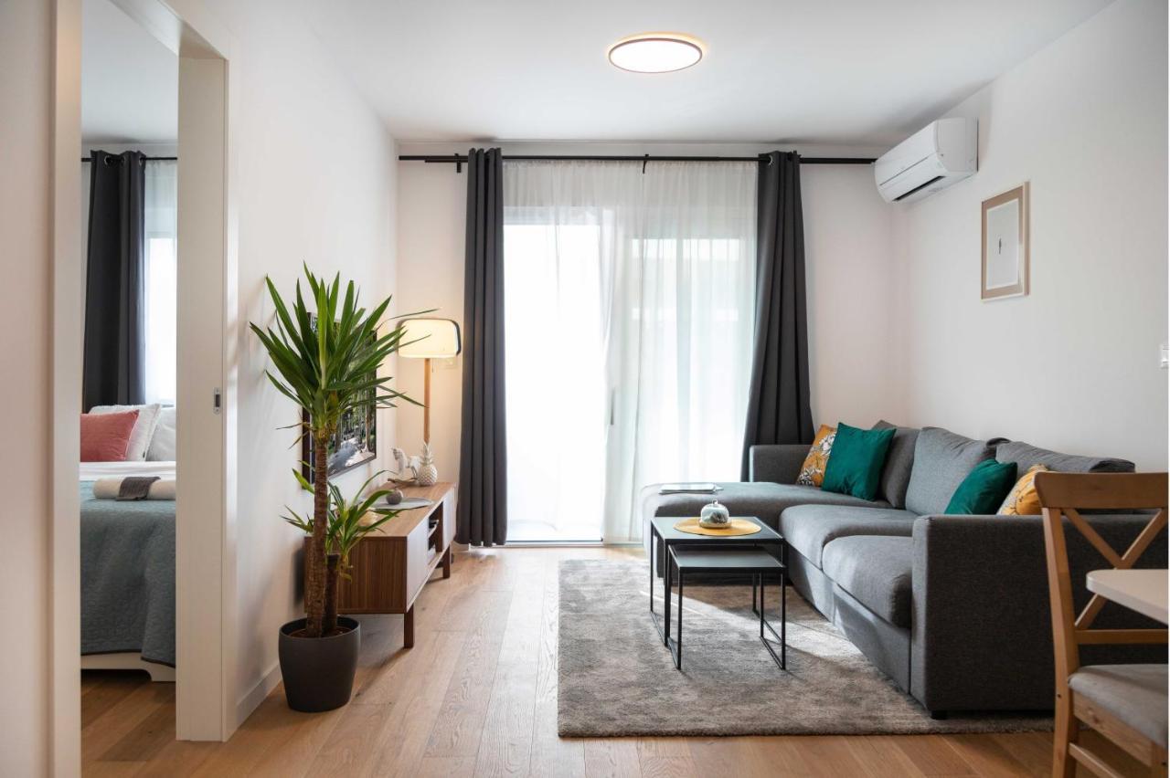 Design 2Bdr Apartment With Balcony- Free Parking Zágráb Kültér fotó
