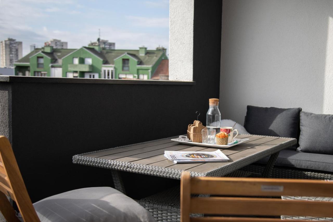 Design 2Bdr Apartment With Balcony- Free Parking Zágráb Kültér fotó
